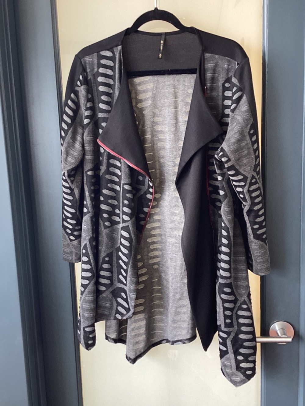 Jacket IC - Picture 3 of 6